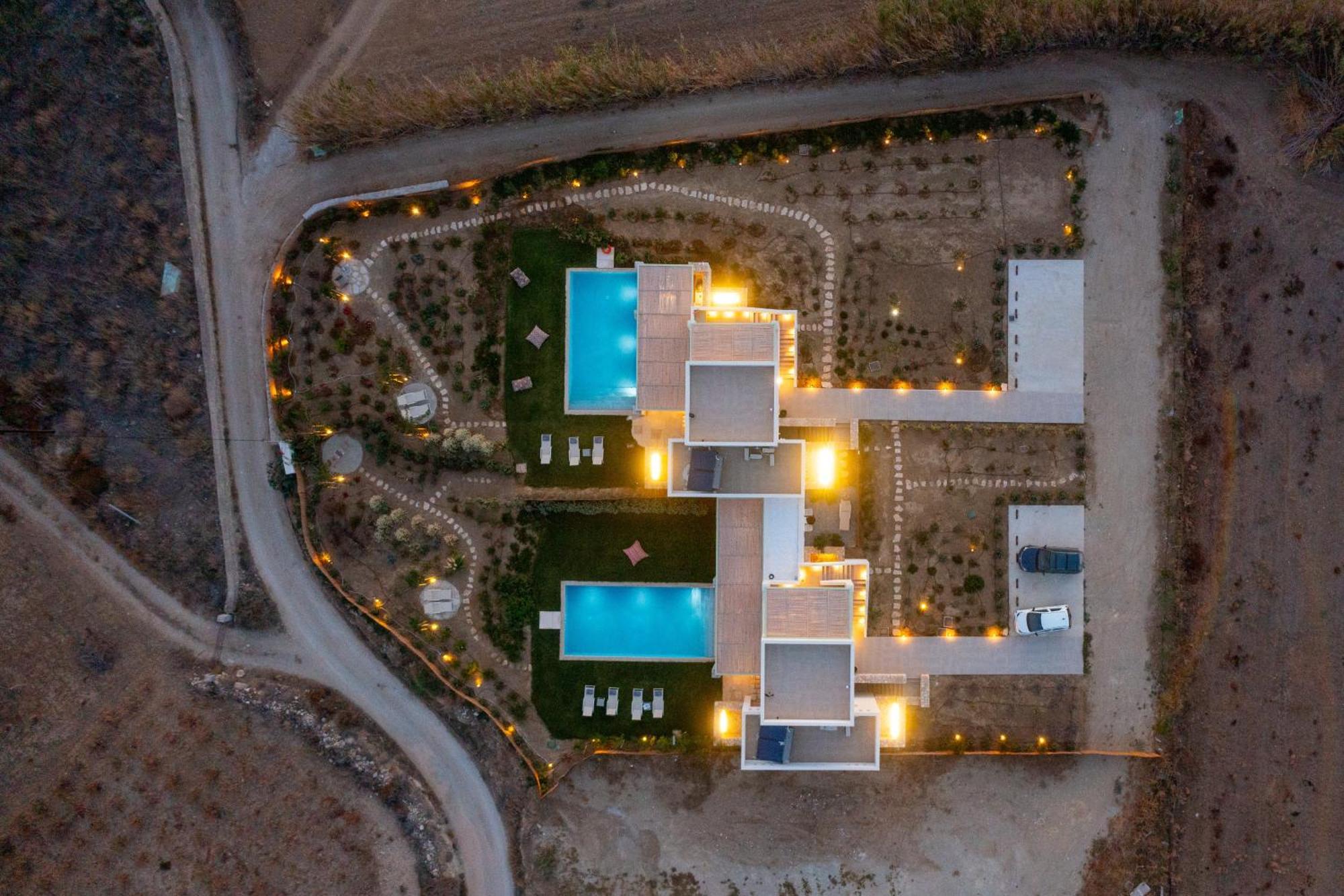 Plioni Villas & Suites Mikri Vigla Bagian luar foto
