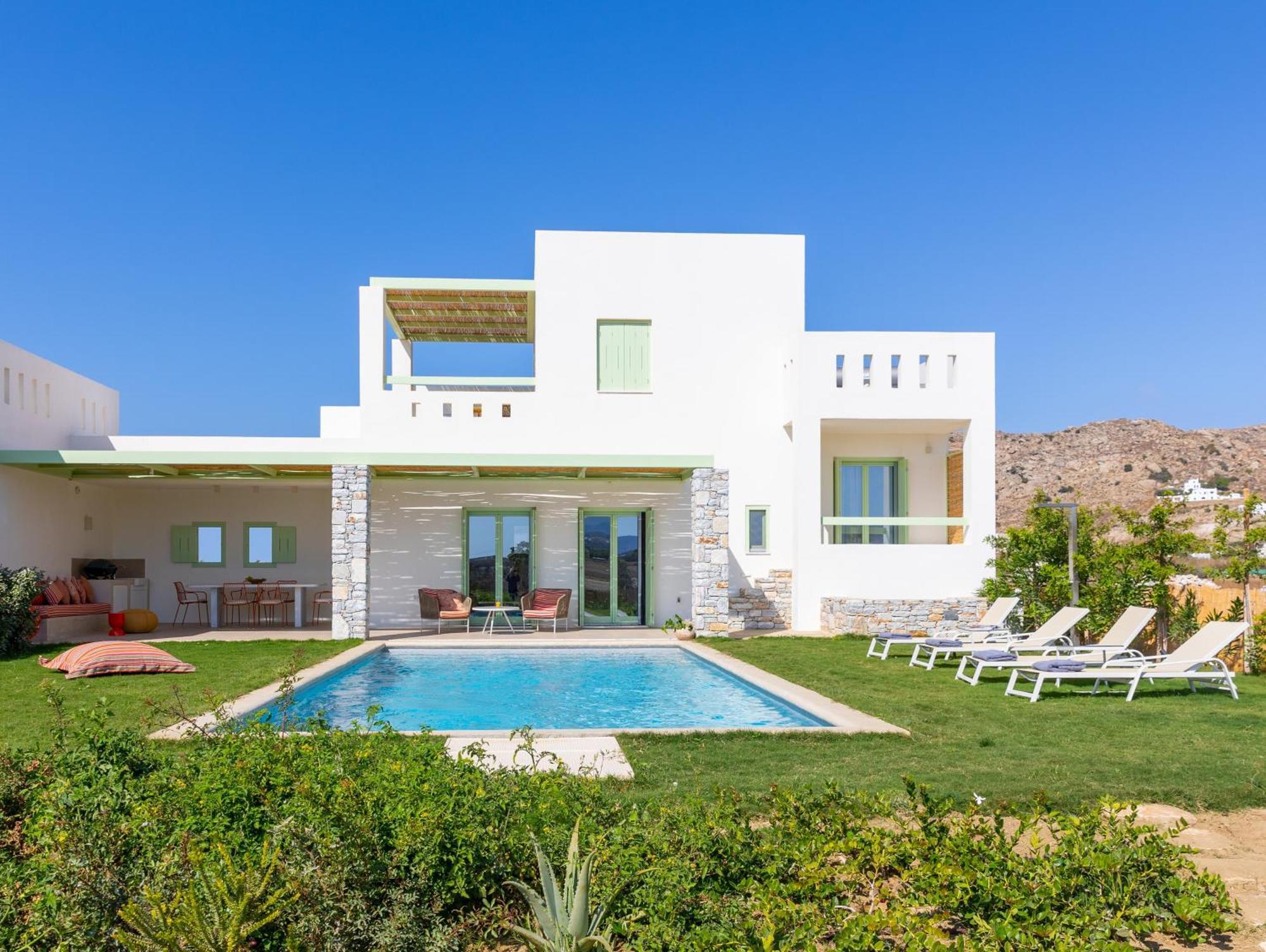 Plioni Villas & Suites Mikri Vigla Bagian luar foto