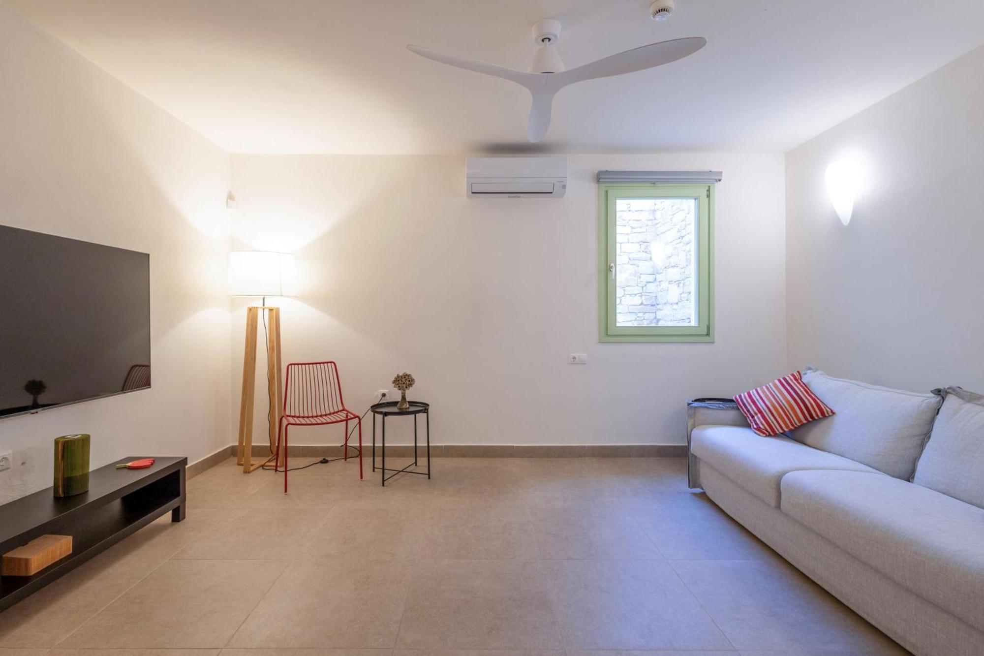 Plioni Villas & Suites Mikri Vigla Bagian luar foto