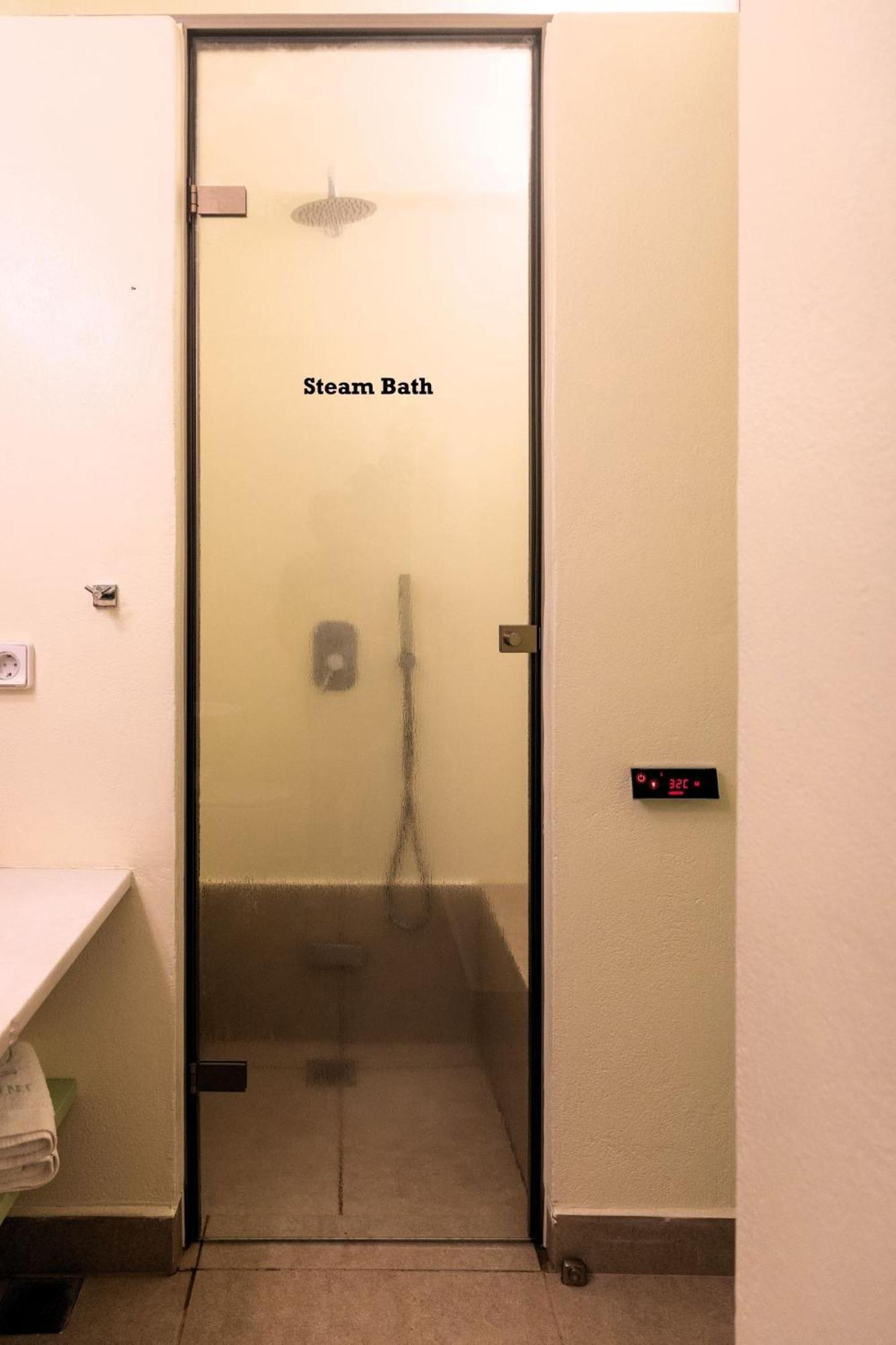 Plioni Villas & Suites Mikri Vigla Bagian luar foto